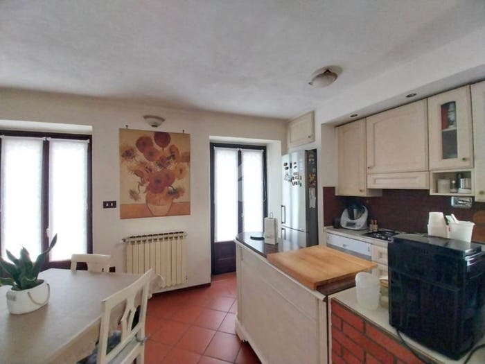 Casa quadrilocale in vendita in Via Cesare Battisti, Centro, Avigliana
