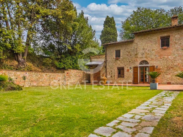 Casa con 6 locali in vendita in Via Giuseppe Garibaldi, Centro, Gambassi Terme