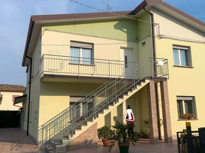 Casa con 6 locali in vendita in Strada Curole, Lagosanto