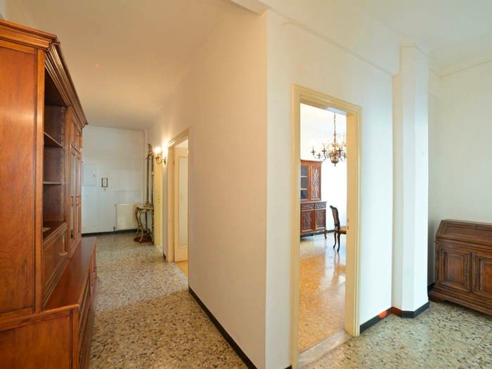 Appartamento trilocale in vendita in Via San Giovanni Bosco, Centro, Alassio
