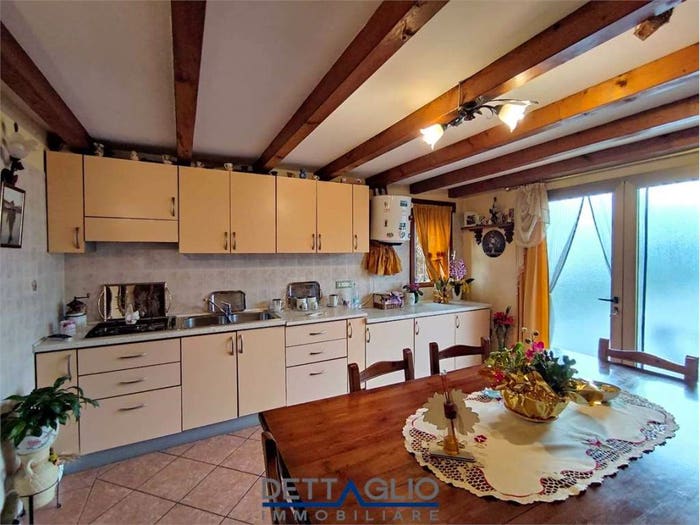 Casa con 5 locali in vendita in Via Ca Nogara, Piazza Vecchia, Mira
