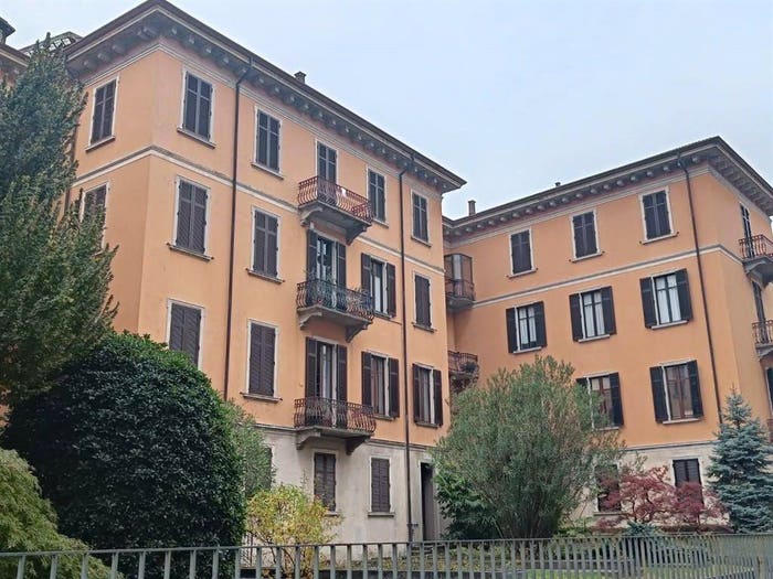 Appartamento trilocale in vendita in Centro Storico, Como