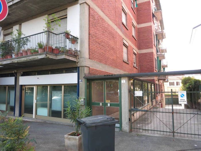 Appartamento trilocale in vendita in Piazzale Franchino Gaffurio, Città Giardino, Pavia