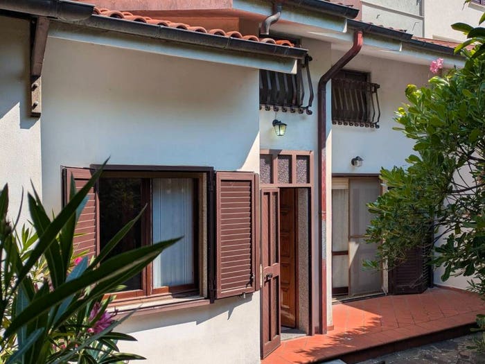 Casa quadrilocale in vendita in Via Cortine, Centro, Longano