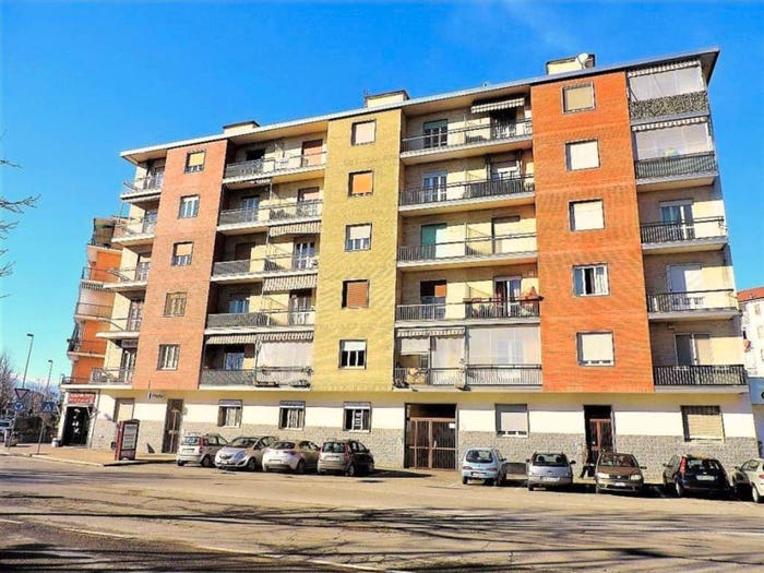 Appartamento trilocale in vendita in Strada Torino, Centro, Orbassano