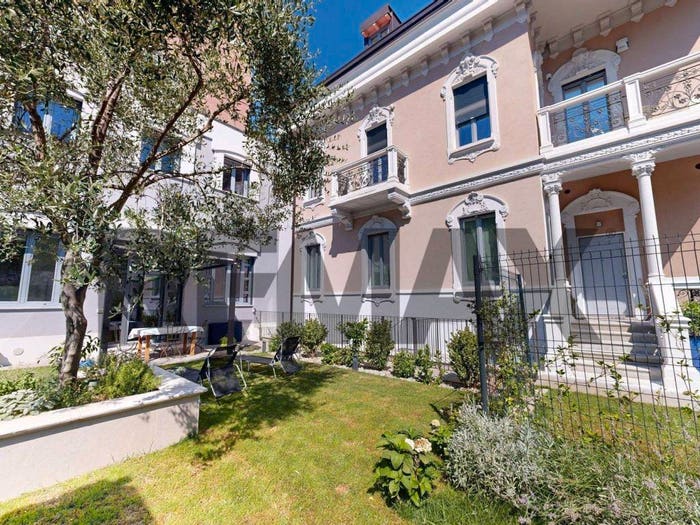 Appartamento trilocale in vendita in VIA CESARE AJRAGHI, Certosa, Milano