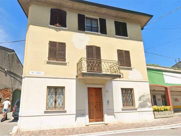 Appartamento con 6 locali in vendita in Via Fornaci, Pralboino