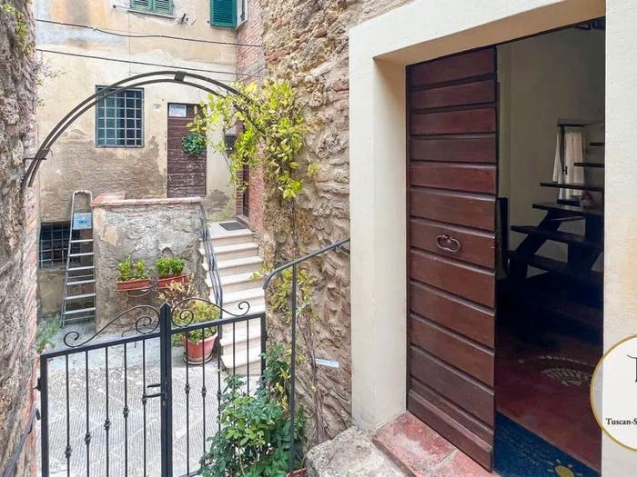 Appartamento bilocale in vendita in Cetona
