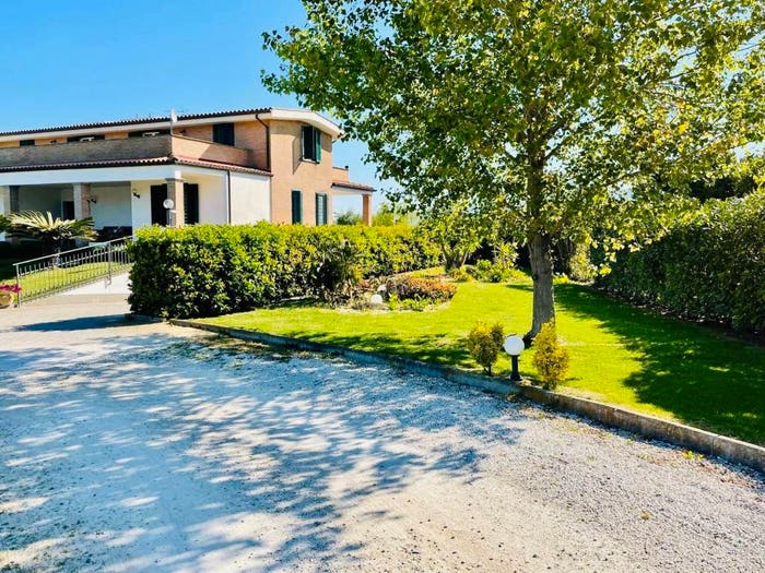 Casa con 5 locali in vendita in Via Benedetto Lucignani, Borgata Aurelia, Civitavecchia