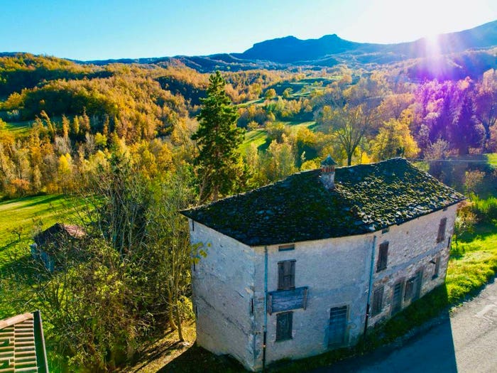 Casa quadrilocale in vendita in Rocchetta, Morfasso