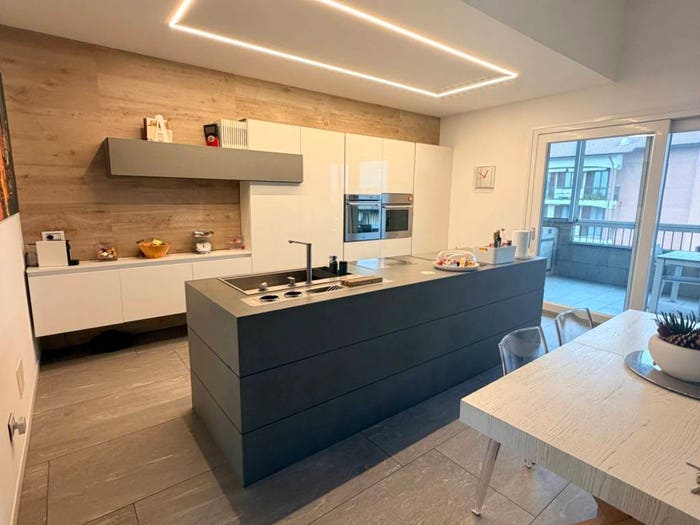 Appartamento con 6 locali in vendita in Via Giosuè Carducci, Centro, Belgioioso