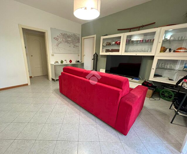 Appartamento trilocale in vendita in Zona Via Paolo Marconi, Rimini