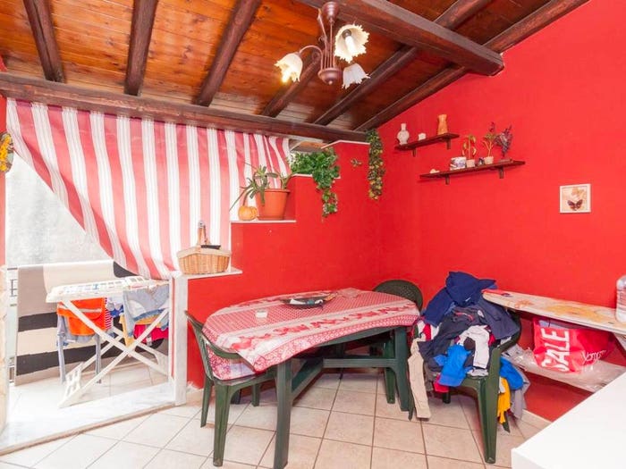 Casa con 5 locali in vendita in Via Sciarelle, Paternò
