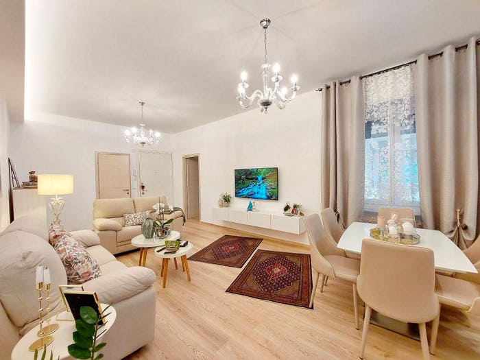 Appartamento quadrilocale in vendita in Corso Ferdinando Magellano, Sampierdarena, Genova