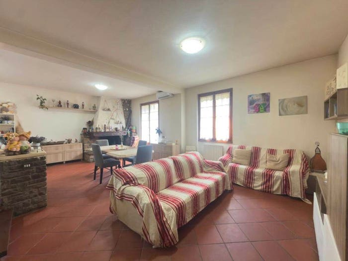 Appartamento con 5 locali in vendita in Tavarnelle, Barberino Tavarnelle