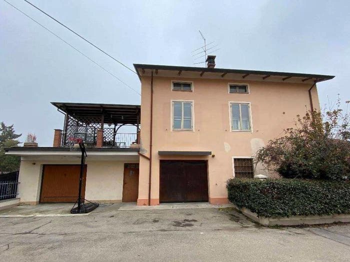 Casa con 6 locali in vendita in Via Matteotti, Zibello, Polesine Zibello
