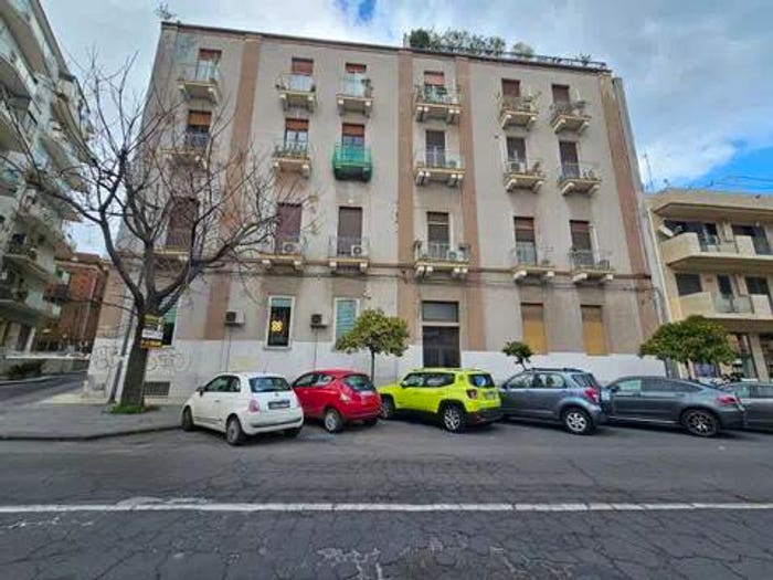 Appartamento trilocale in vendita in Corso Delle Province, Corso Italia Europa, Catania