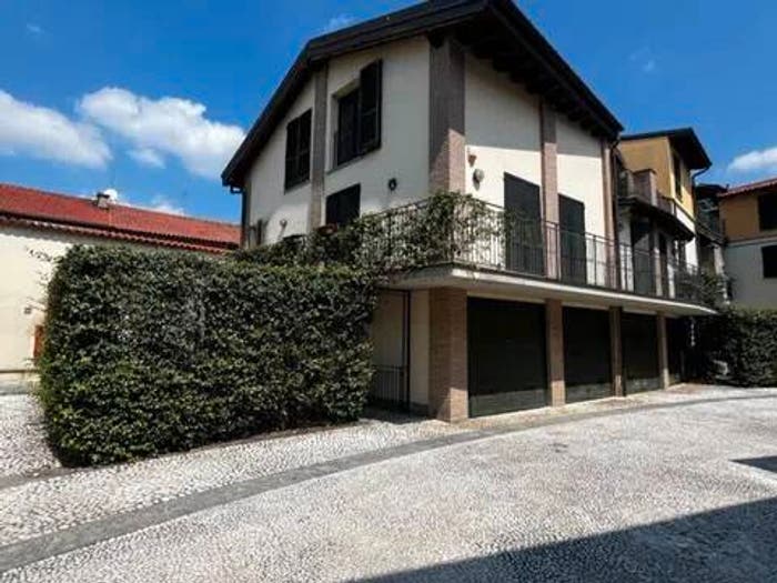 Casa trilocale in vendita in Via Xxv Aprile, Centro, Nerviano