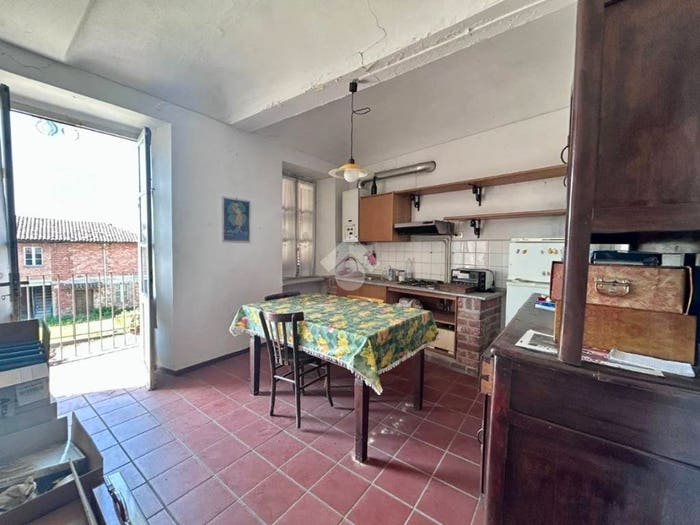 Appartamento quadrilocale in vendita in Frazione Quarto Inferiore, Castiglione, Asti