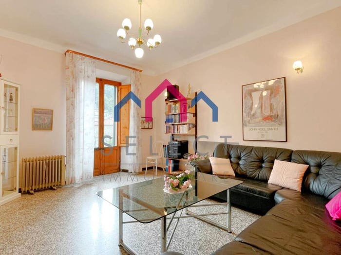 Casa con 6 locali in vendita in Centro, Bagni di Lucca