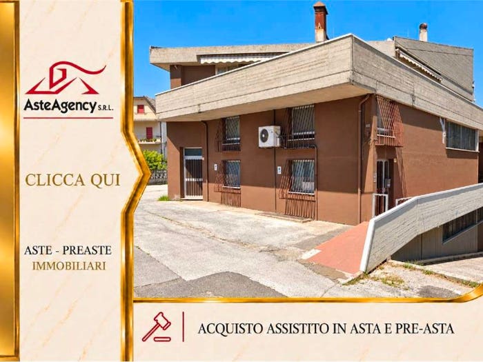 Appartamento con 6 locali in vendita in via GBrodolini, Centro, Fabriano