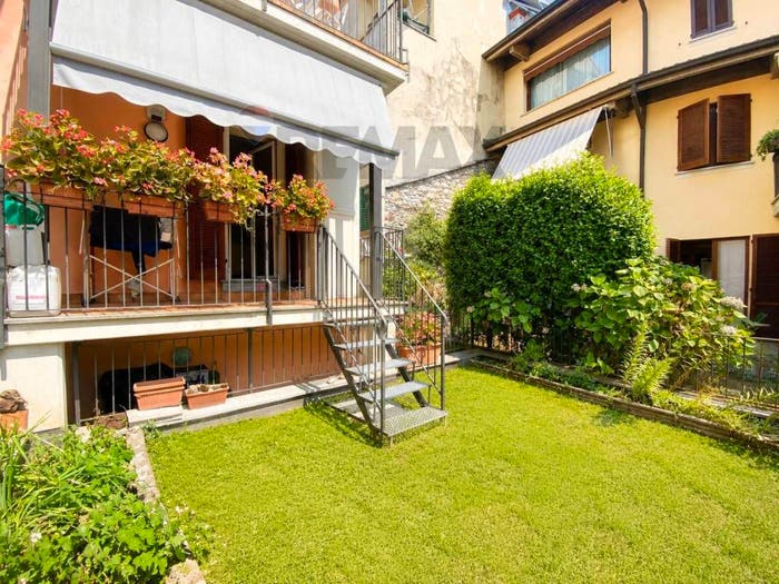 Appartamento trilocale in vendita in Via Antonio Rosmini, Centro, Stresa