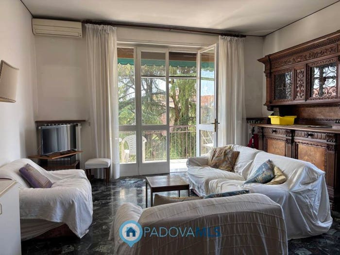Appartamento quadrilocale in vendita in Via Teofilo Folengo, Specola, Padova