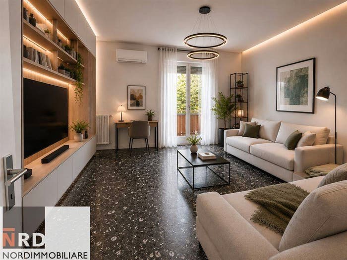 Appartamento quadrilocale in vendita in Viale Gino Vesci, Valletta Paiolo, Mantova