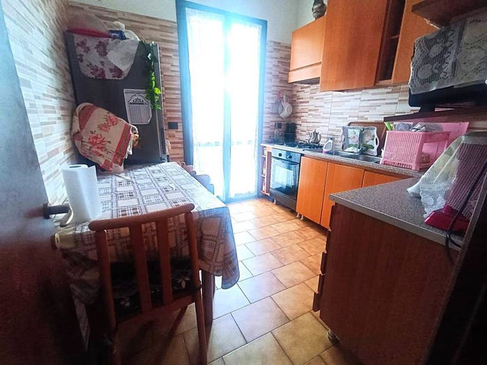 Appartamento trilocale in vendita in Rovello Porro
