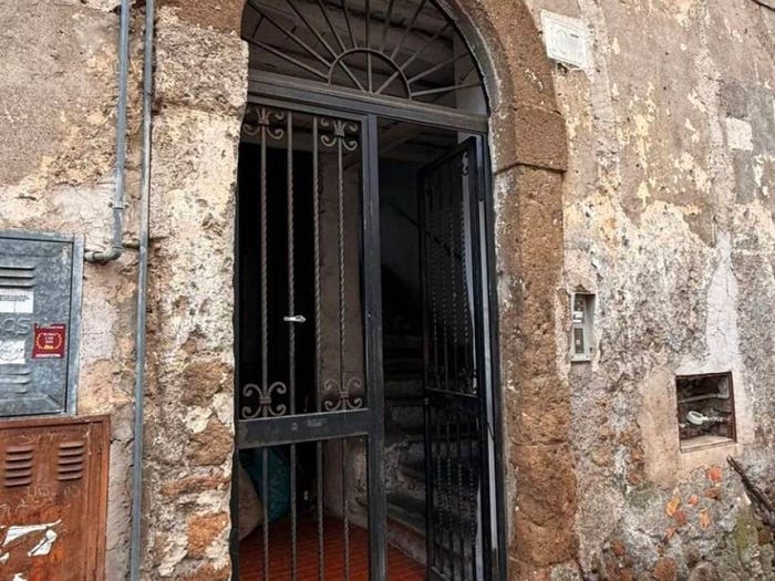 Appartamento trilocale in vendita in Corso Vittorio Emanuele, Centro, Zagarolo