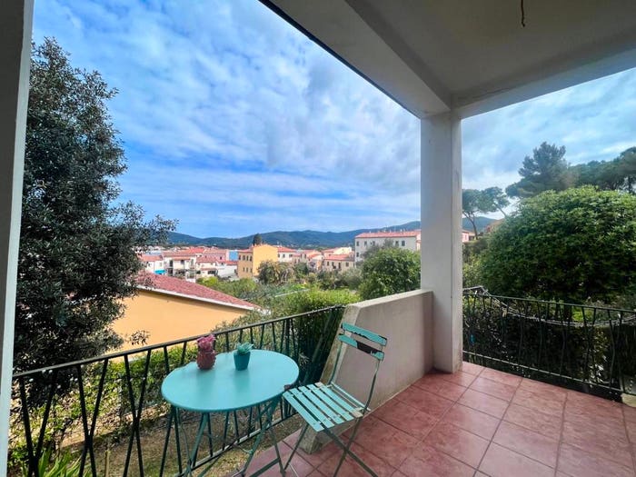 Appartamento trilocale in vendita in Marina Di Campo, Campo nell'Elba