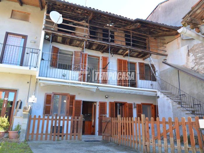 Casa con 5 locali in vendita in Via delle Alpi, Centro, Barbania