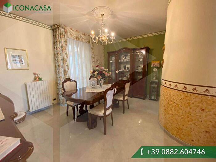 Appartamento trilocale in vendita in Via Pietro Nenni, San Severo