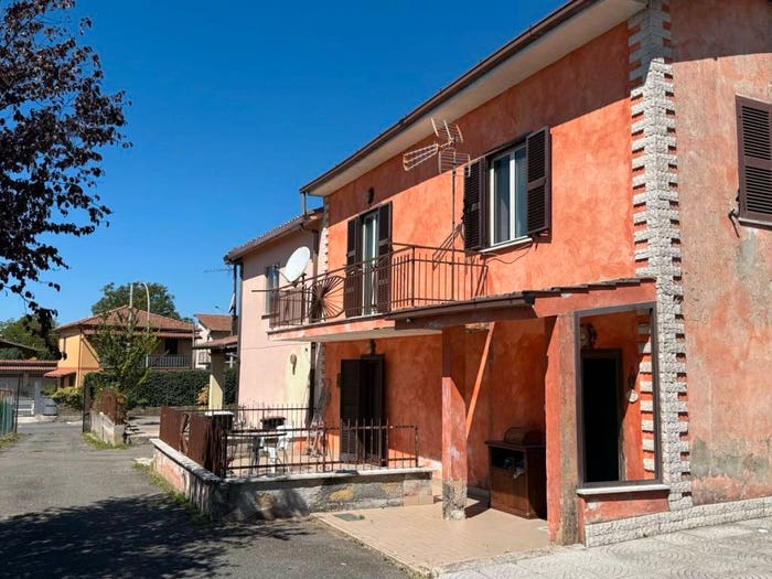 Casa quadrilocale in vendita in Via Quadrelle, Centro, Palestrina