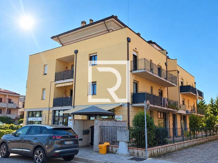Appartamento trilocale in vendita in Pietro Zangheri, Centro, Savignano sul Rubicone