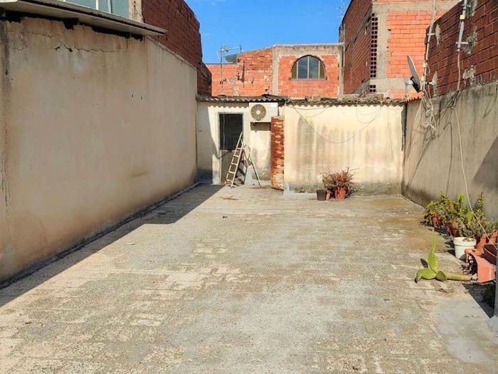 Appartamento trilocale in vendita in VIA TEVERE, Paternò