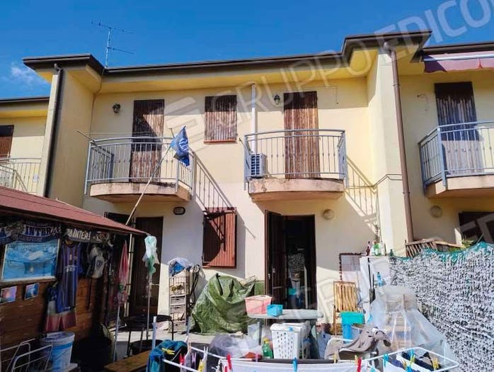 Casa trilocale in vendita in Lido degli scacchi via mimosa, Lido degli Scacchi Lido di Pomposa, Comacchio