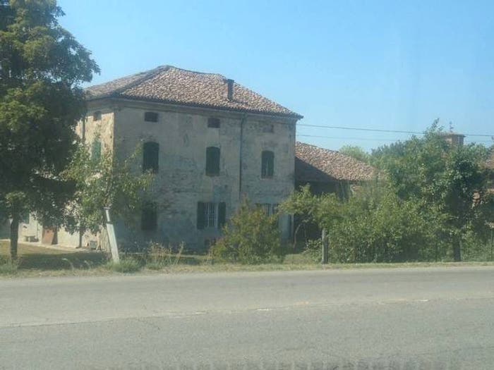 Casa con 6 locali in vendita in Via Nazionale Emilia, Sanguinaro, Noceto