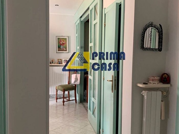 Appartamento trilocale in vendita in Vico Bambinello Gesù, Pontegrande Sant'Elia, Catanzaro