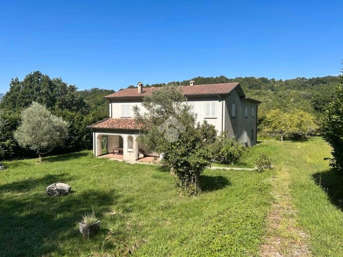 Casa con 6 locali in vendita in Borgata Casalucra, Picinisco