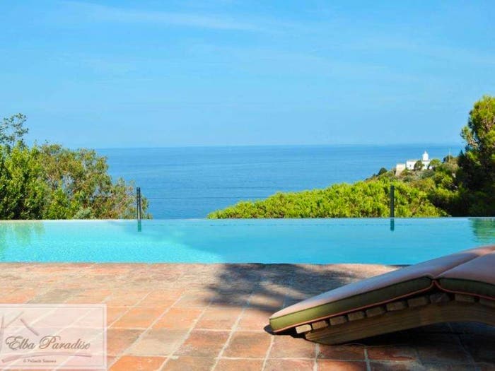 Casa con 6 locali in vendita in Via il Faro, La Guardia, Marciana