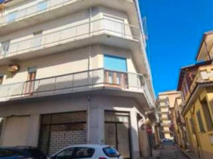 Appartamento quadrilocale in vendita in Via C Colombo Capo d'Orlando ME Italia, Centro, Capo d'Orlando