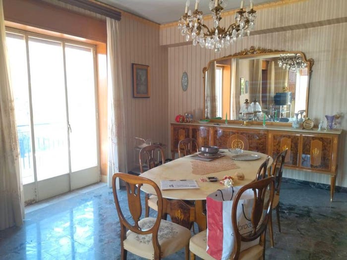 Appartamento con 5 locali in vendita in Via Andrea di Anfuso, Gazzi, Messina