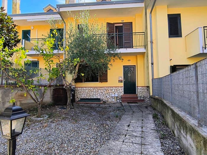 Casa quadrilocale in vendita in Via Sant'Anna, Capitignano, Giffoni Sei Casali