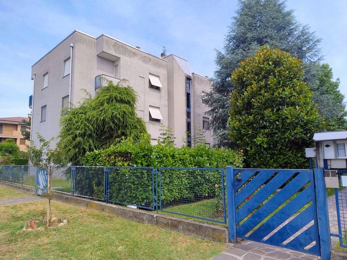 Appartamento trilocale in vendita in Via Carlo Alberto Dalla Chiesa, Centro, Cassano d'Adda