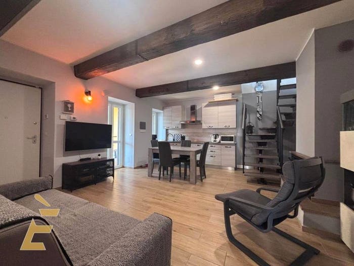 Casa con 6 locali in vendita in Via Baricco, Revigliasco Maddalena, Moncalieri