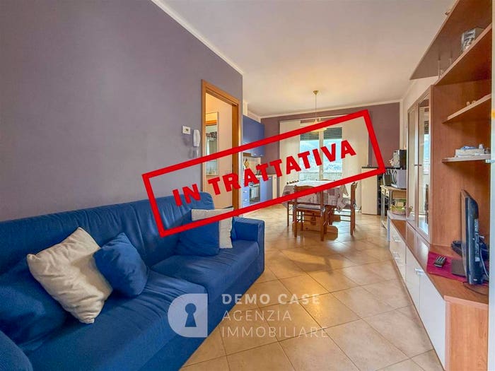 Appartamento trilocale in vendita in Via Papa Giovanni Paolo II, Mese