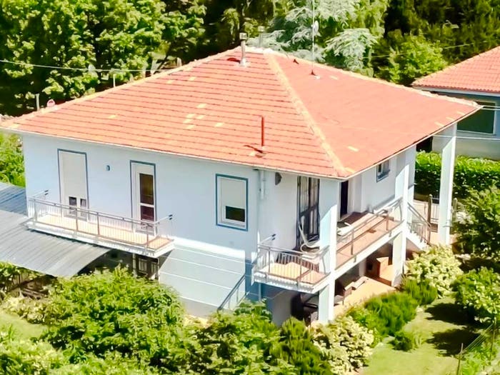 Casa con 5 locali in vendita in Via Monviso, Centro, Salmour