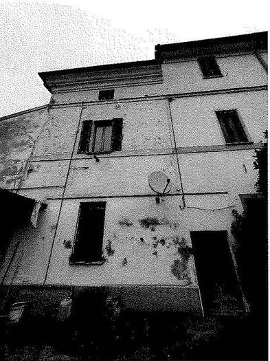 Casa con 6 locali in vendita in Via Corte Guazzona, San Giovanni in Croce