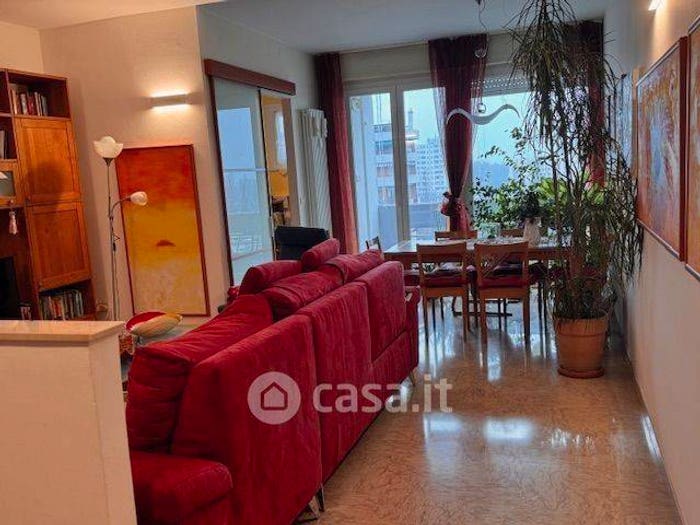 Appartamento con 5 locali in vendita in Via Taggia, Sant'Agnese Università, Modena